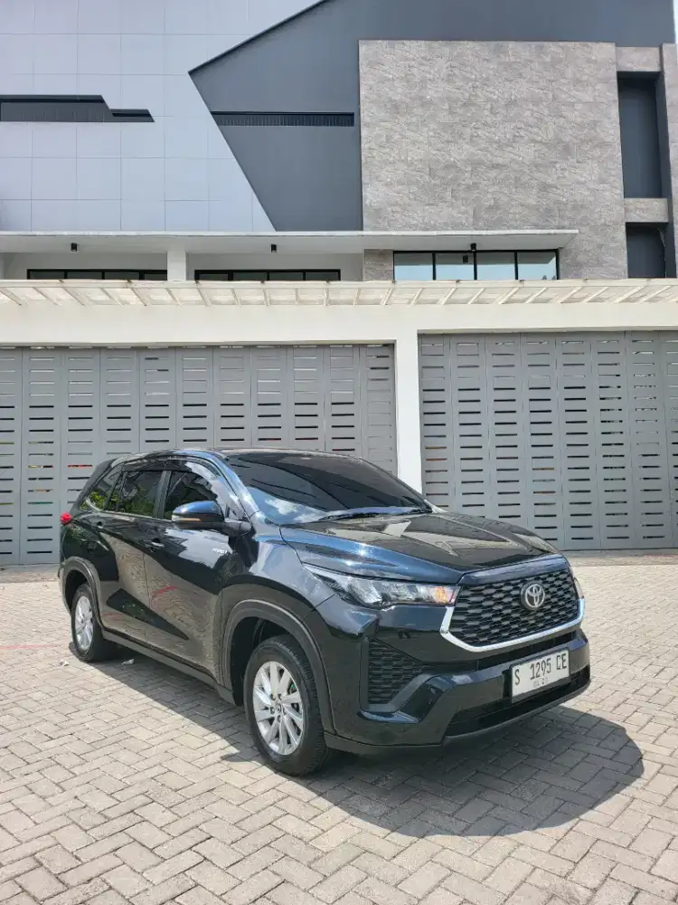 Gress Mobil Kutisari]Innova Zenix G Hybrid 2.0 Cvt AT Tahun 2024