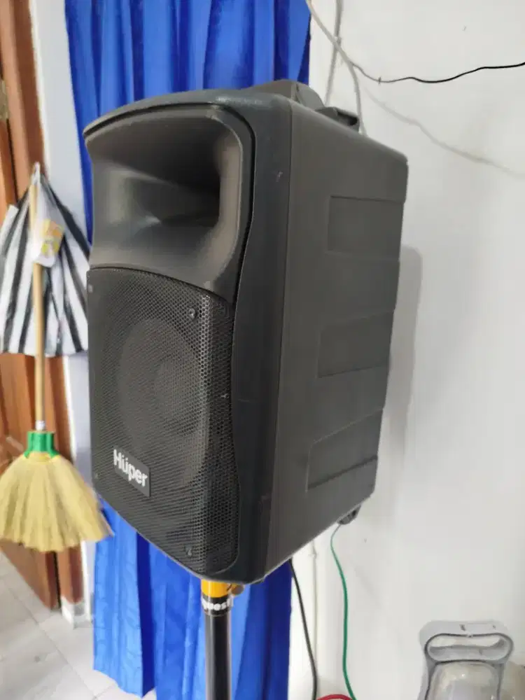 Dijual speaker aktif merk Huper
