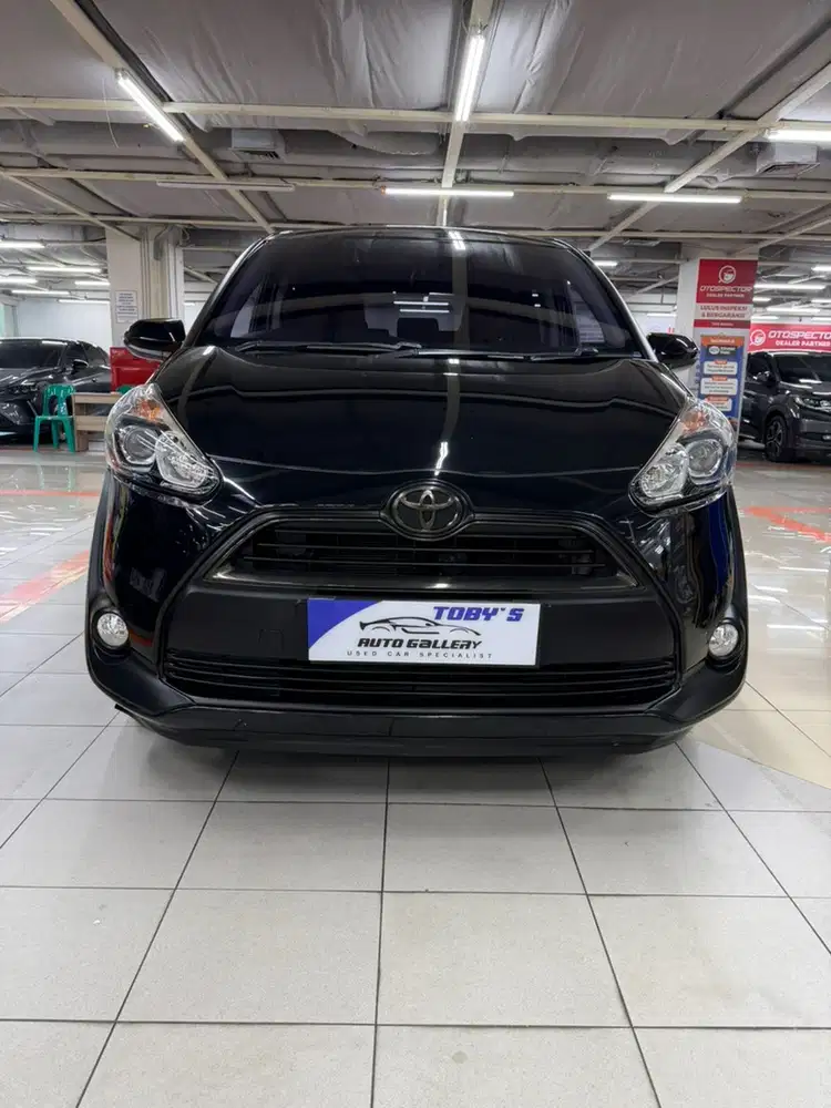 Toyota Sienta V 2018 DP 20jt