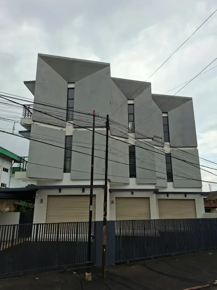 Disewakan 6 unit Kios Davast (Indoor & Outdoor)