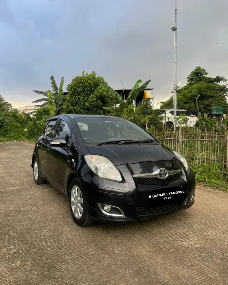 Toyota Yaris 2011 Bensin