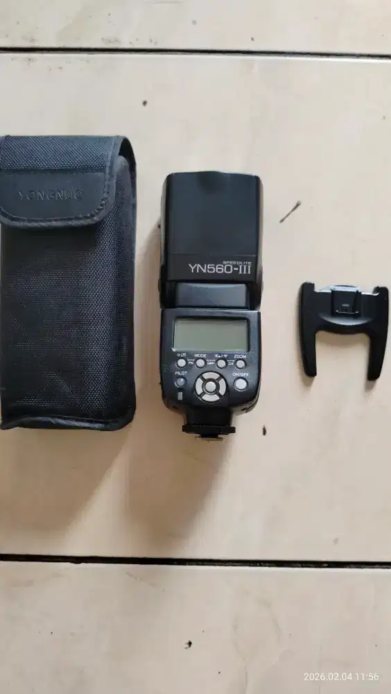 Flash Yongnuo, filter, hood