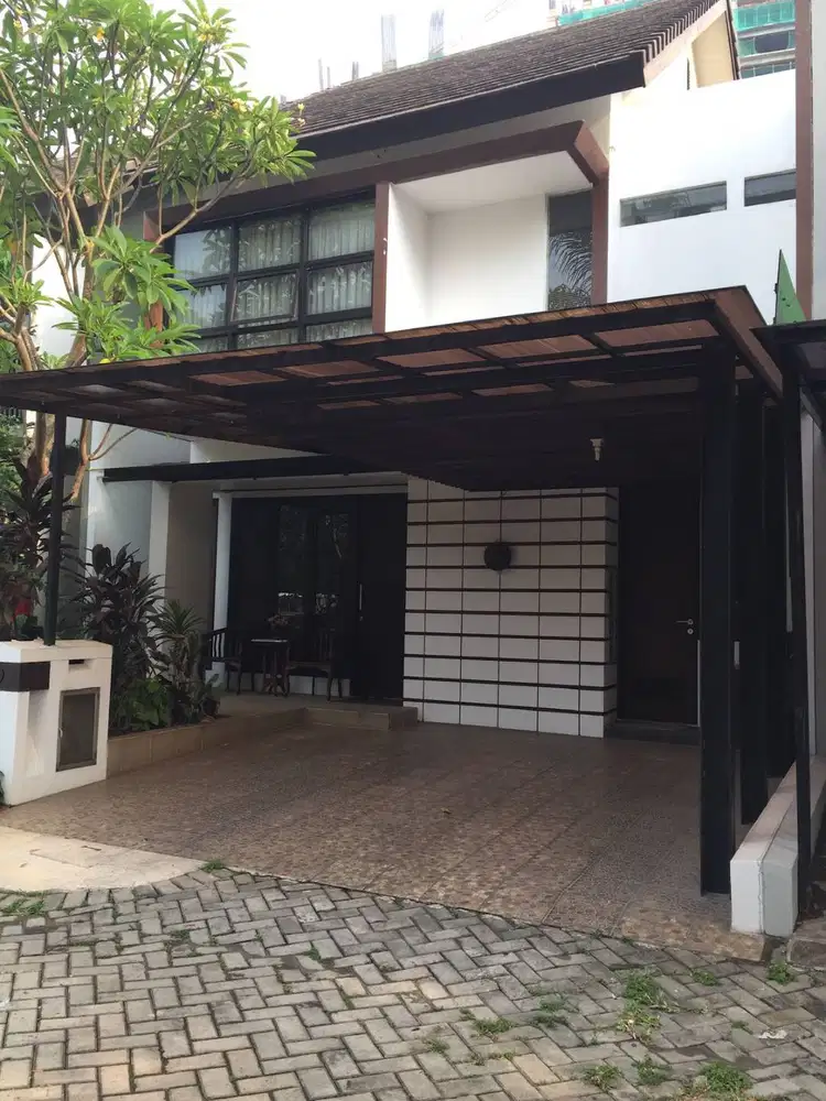 Dijual Cepat Rumah Half Furnished