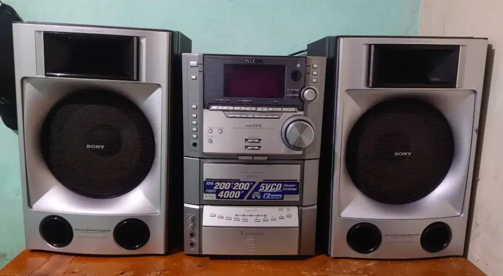 Dijual Compo HiFi Sony Bass Mantap Menggelegar
