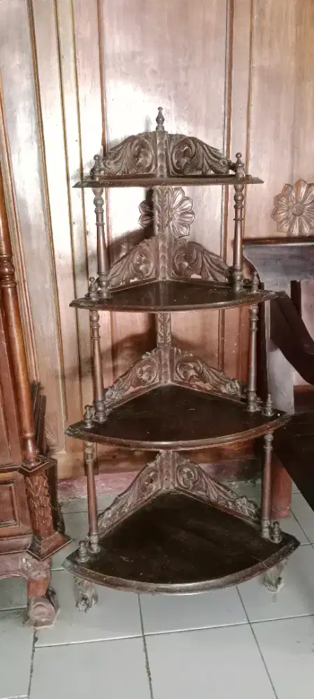 Kayu Hiasan Pojok kuno lawas