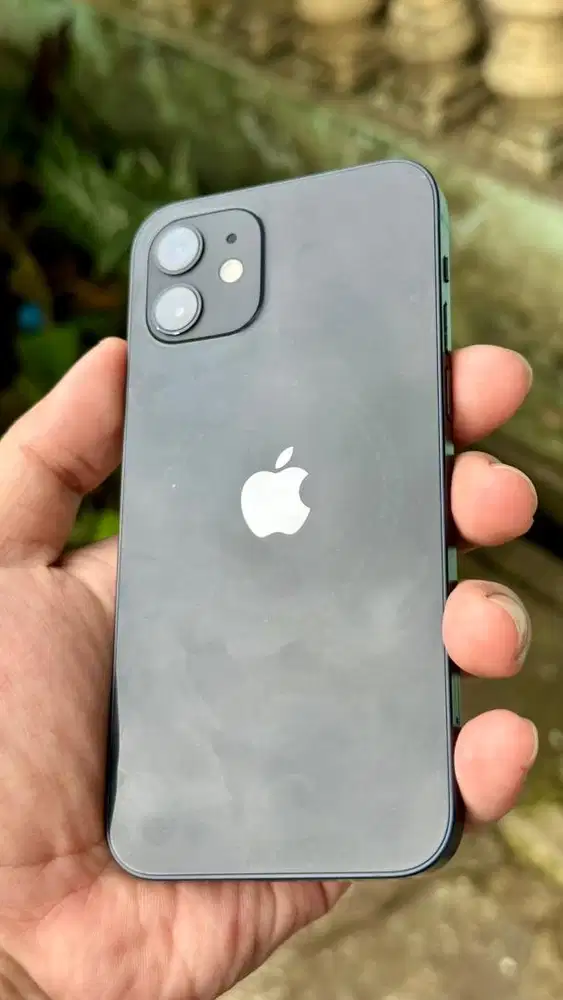 Iphone 12 64 Ibox istimewa