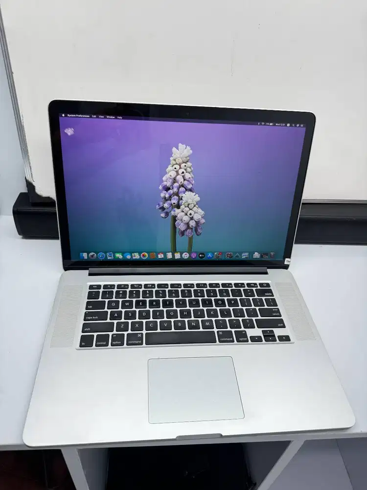 Macbook Pro 2014 • i7 •16/256GB