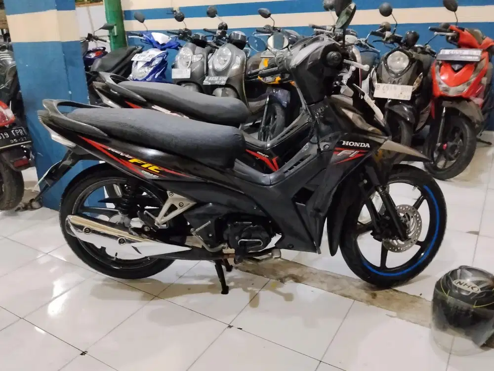 jual cepat 2 Honda Revo fit/x 2018-2019 gres siap pakai