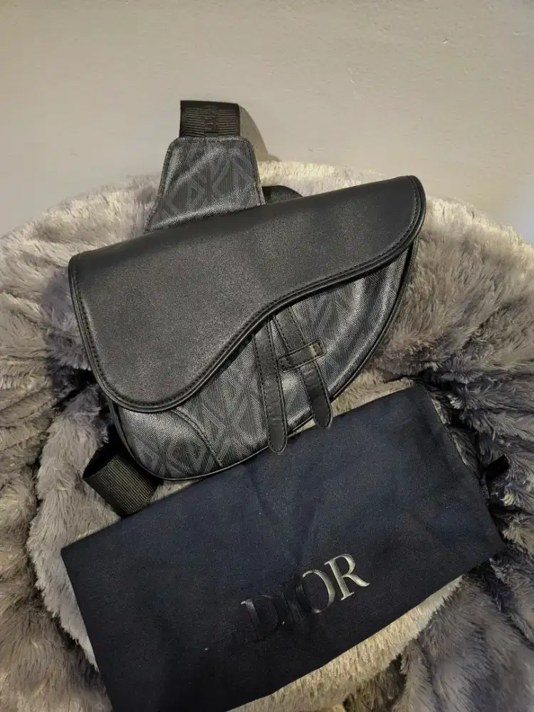 Dior Saddle bag like new
