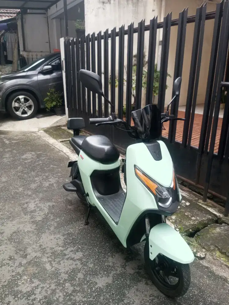 Sepeda listrik uwinfly d60