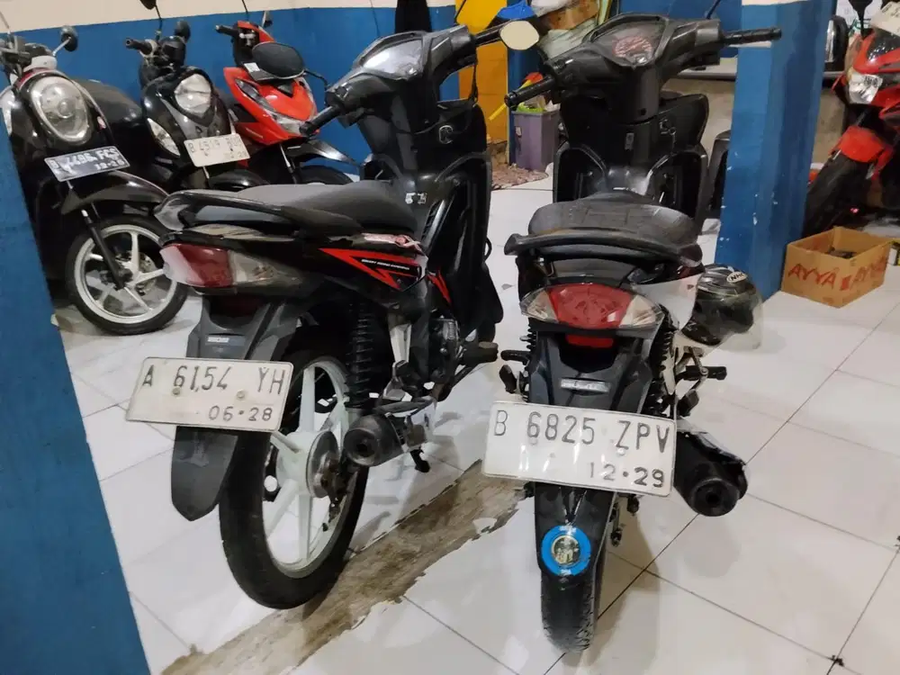 jual cepat 2 Honda Revo fit/x 2018-2019 pajak on