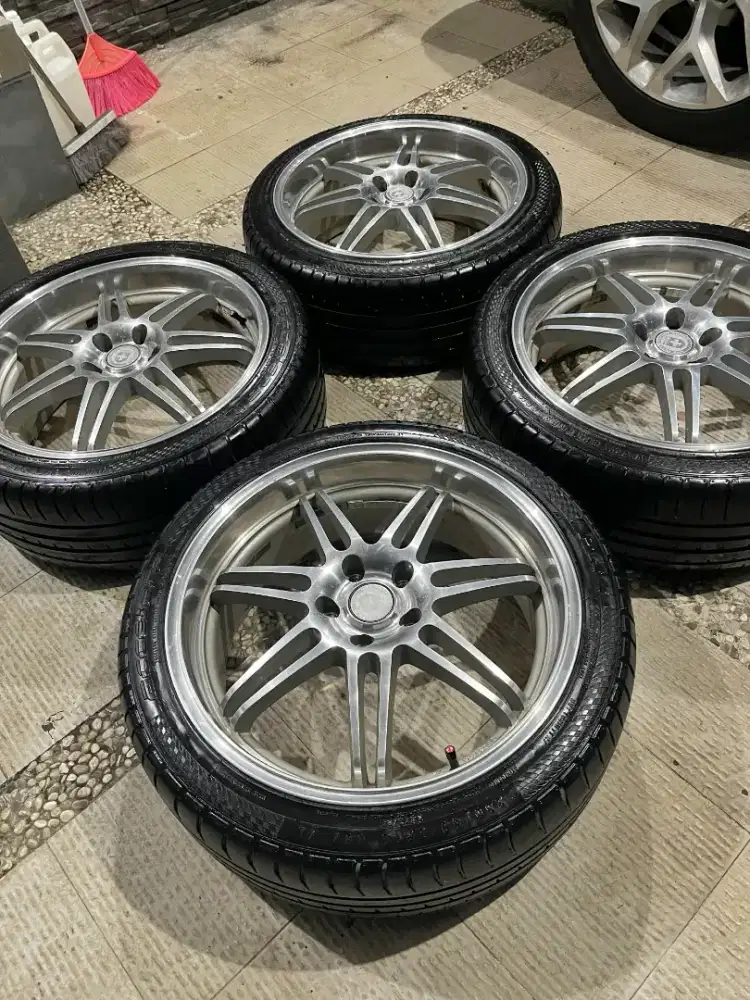 Velg Hre ring 19 pcd 5x112/5x114 sepaket ban kondisi tebal-tebal