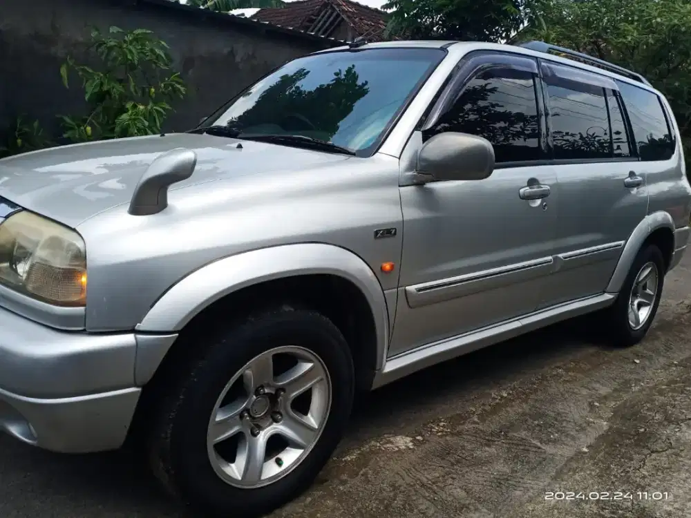 Suzuki Grand Escudo 2003