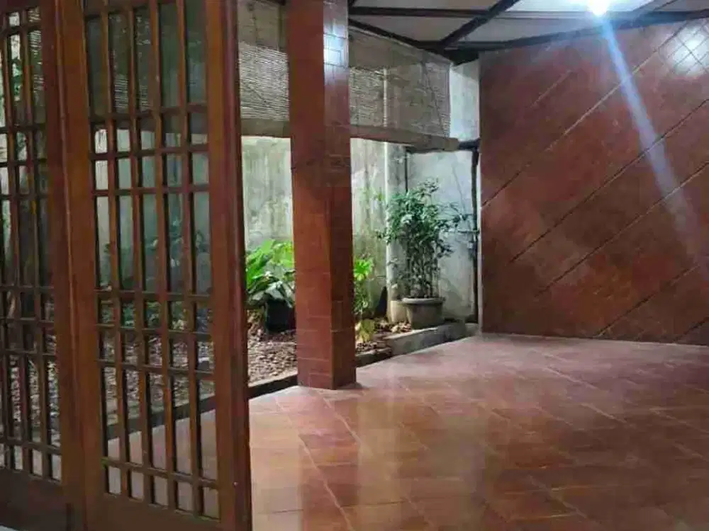 DIJUAL CEPAT RUMAH LAYAK HUNI SCBD WIDYA CHANDRA