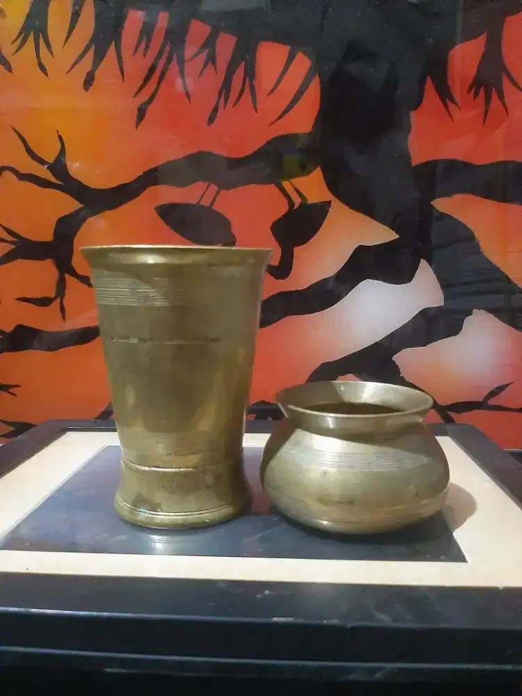 Lumpang dan bokor mini kuningan