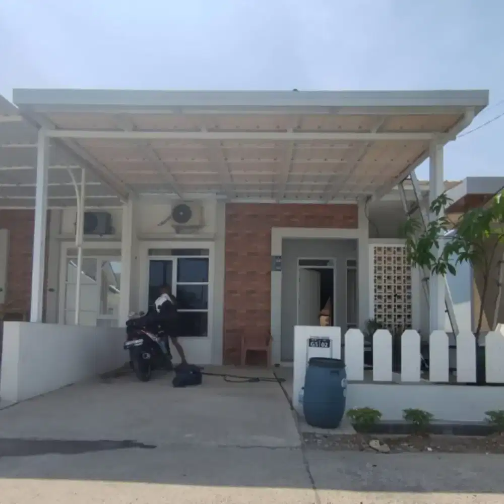 Pasang kanopi baja ringan