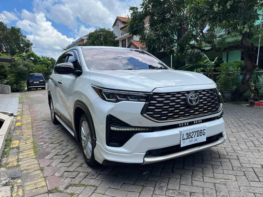 Toyota Kijang Innova 2023 Bensin