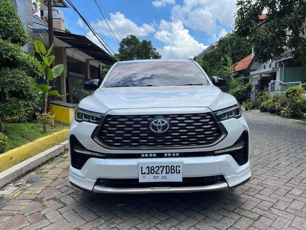 Toyota Kijang Innova 2023 Bensin