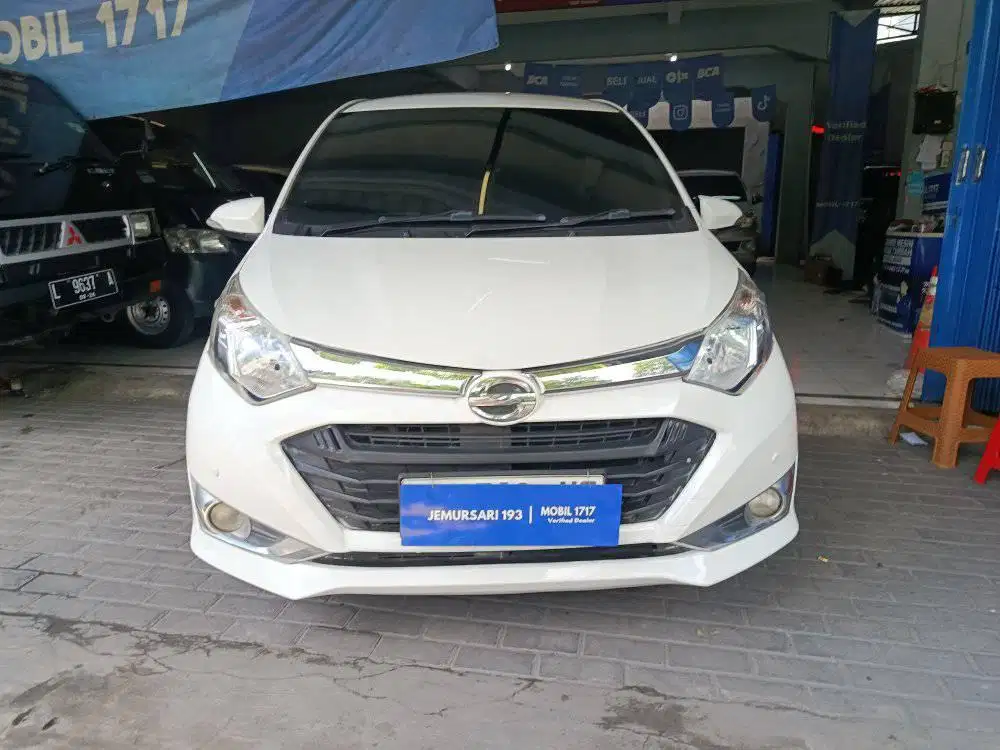 DAIHATSU 2019 SIGRA R 1.2 M/T PUTIH MURAH MOBIL1717 JEMURSARI