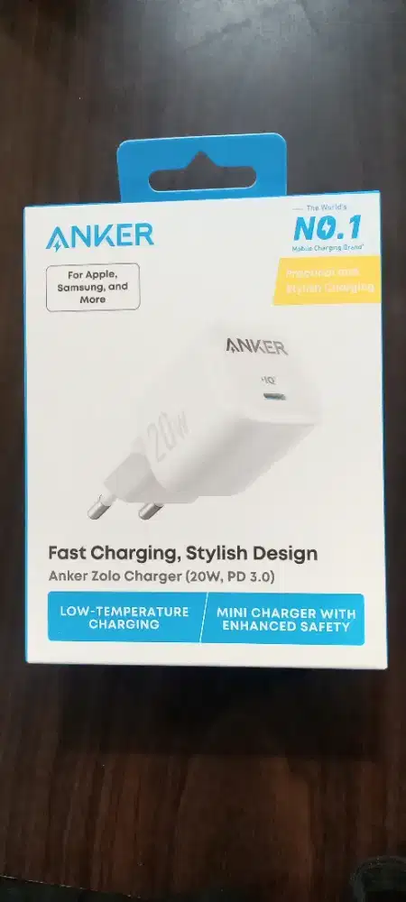 ANKER Zolo Charger 20W 
A2699L21 - White