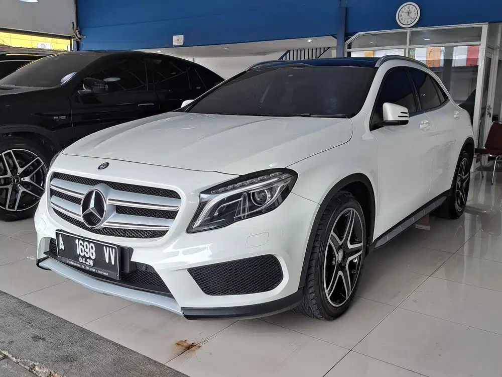 MERC BENZ GLA200 AMG 2015