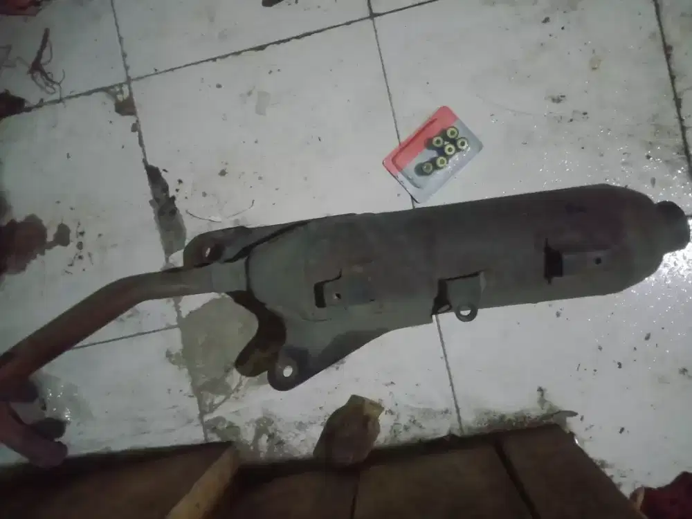 Knalpot mio original + roller ori mio