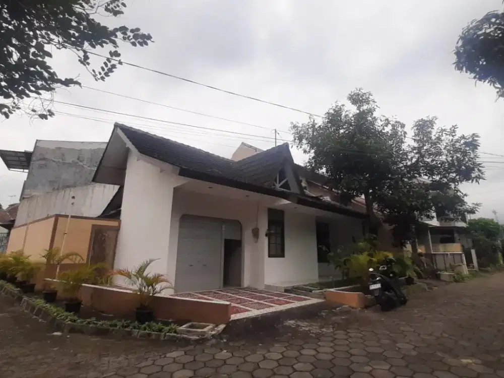 Rumah Hook Siap Huni Komplek Perum Jl. Kaliurang km 12 Yogyakarta