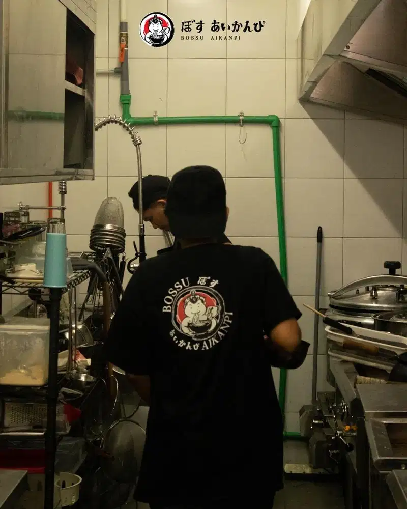 Butuh cepat fnb service crew