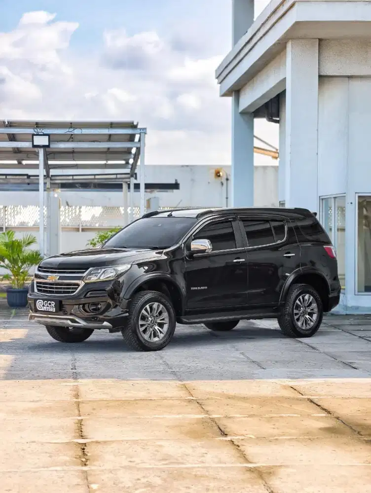 KM 67RB RARE! CHEVROLET TRAILBLAZER 2.5 LTZ LIMITED DIESEL 2018 / 2019