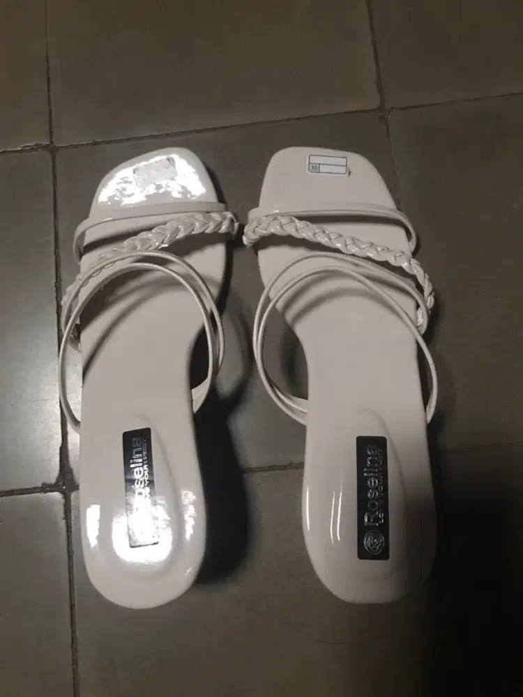 Sendal Wanita Ukuran 36