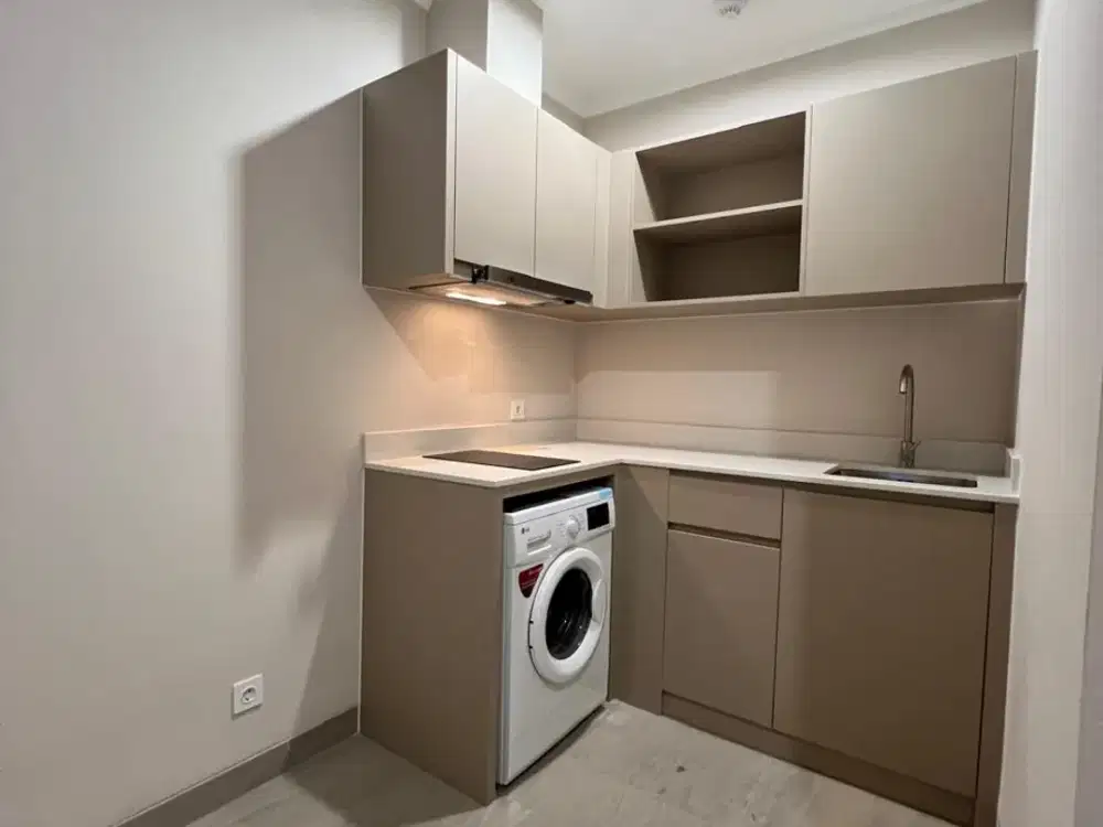 disewakan 2 bedroom semi furnish menara jakarta kemayoran