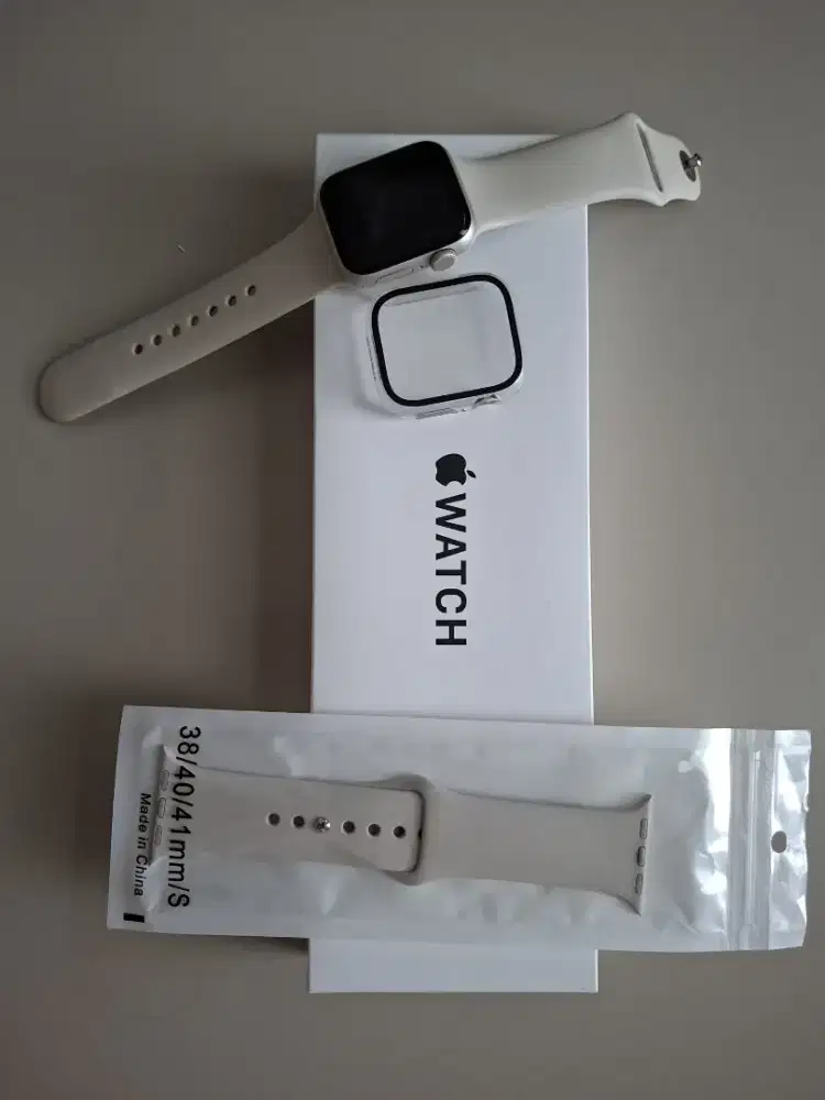 Applewatch SE Gen 2 40mm Starlight