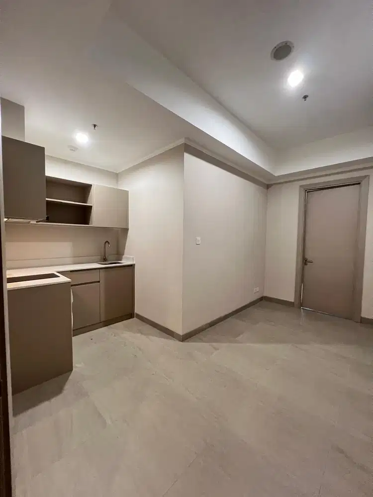 disewakan 2 bedroom semi furnish menara jakarta kemayoran