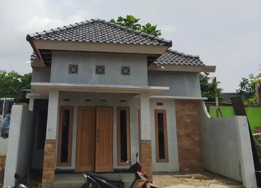 Rumah baru siap huni di solobaru