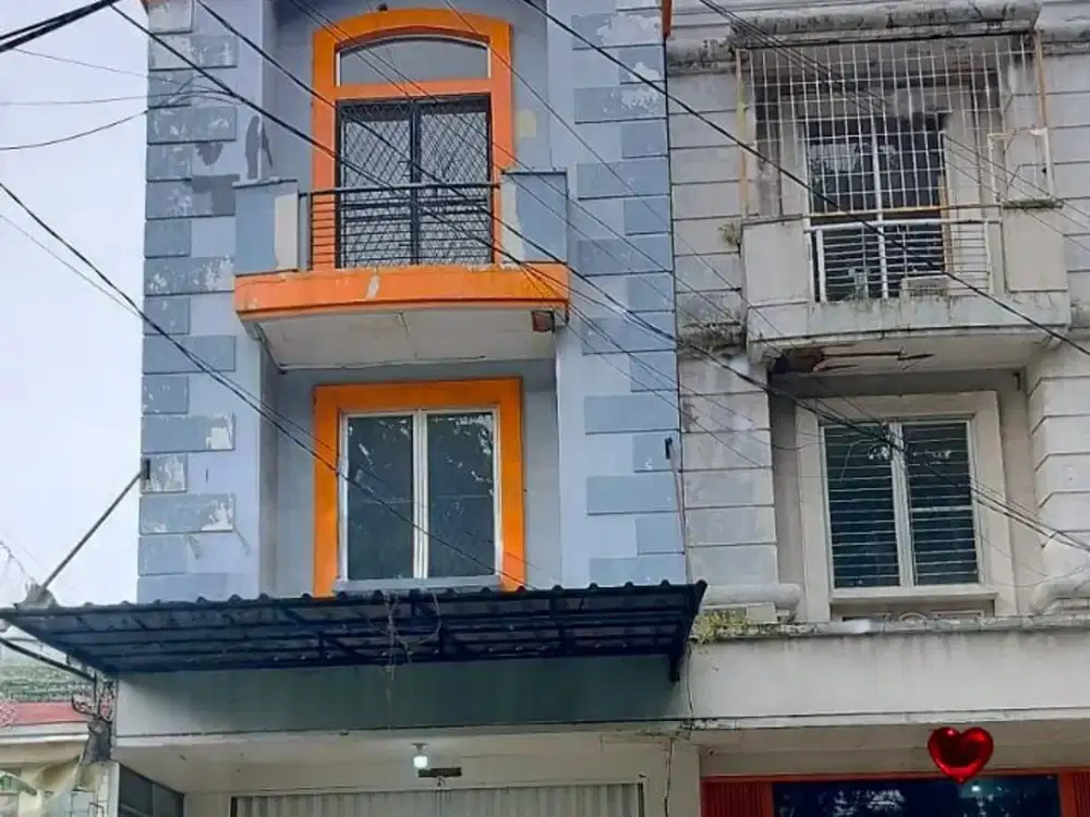 Ruko 3 Lantai Harapan Indah Area Depan, Akses Ramai & Prospektif (13732 ER)