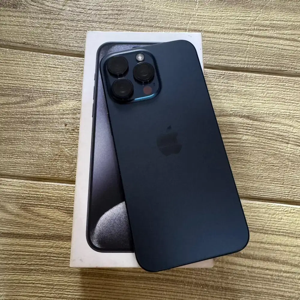 Iphone 15 pro max 256gb Ex ibox Fullset ori bisa COD dan TT