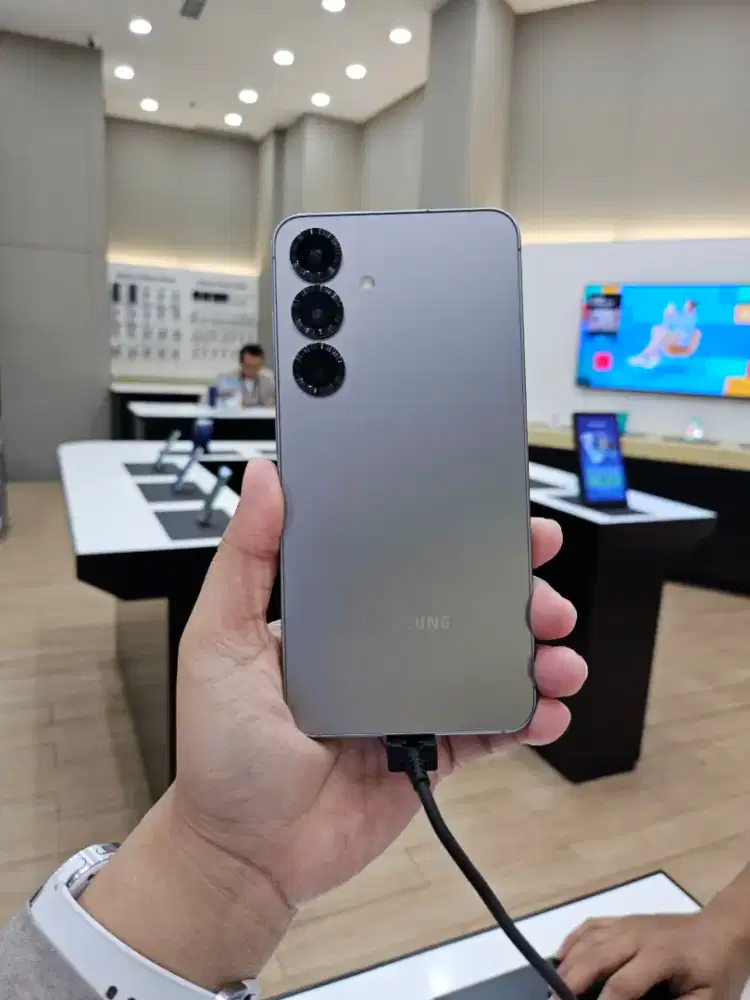 READY STOK SAMSUNG GALAXY S25 CICILAN 0% SAMPAI 24 BULAN