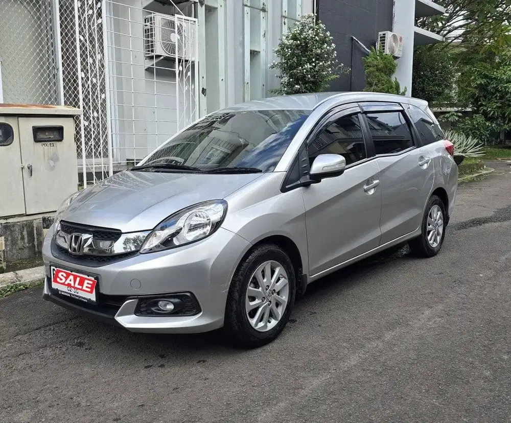 Mobilio E AT CVT 2014 KM. Antik 32 Rb Pjk 02.27 Cat Full Ori Like New