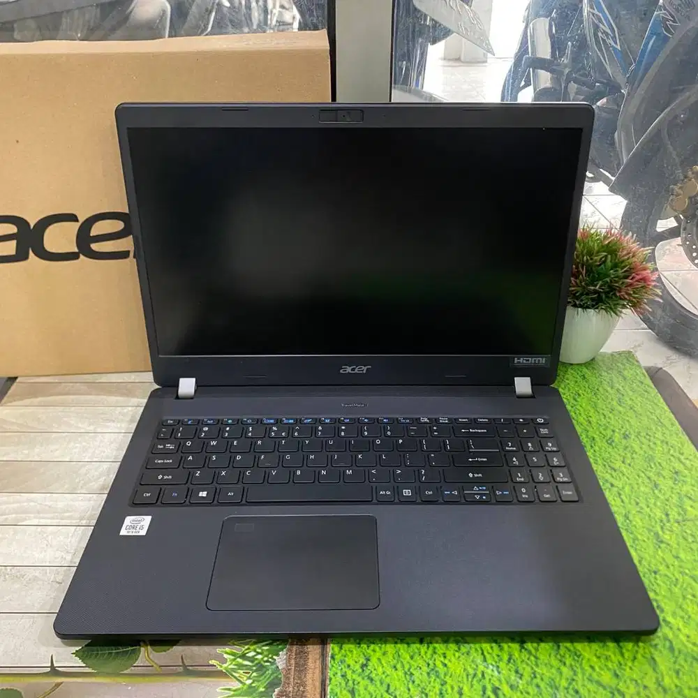 New Acer Travelmate P215-52 Core i5-10210U 8GB 512GB 15,6 FHD Win 11