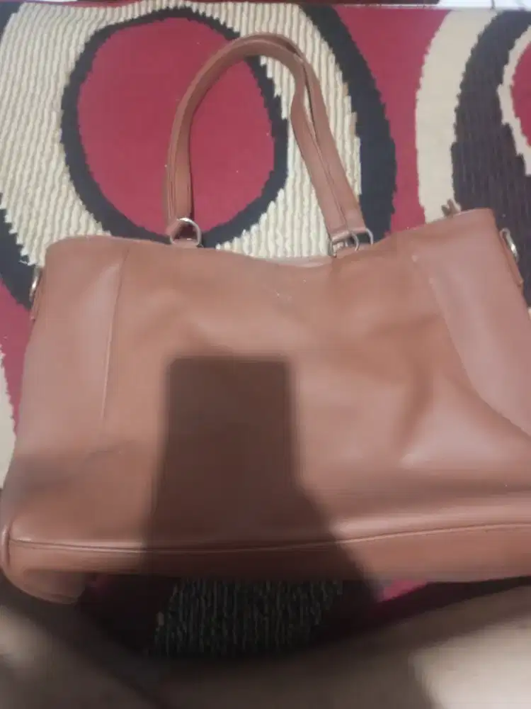 Tas jinjing perempuan