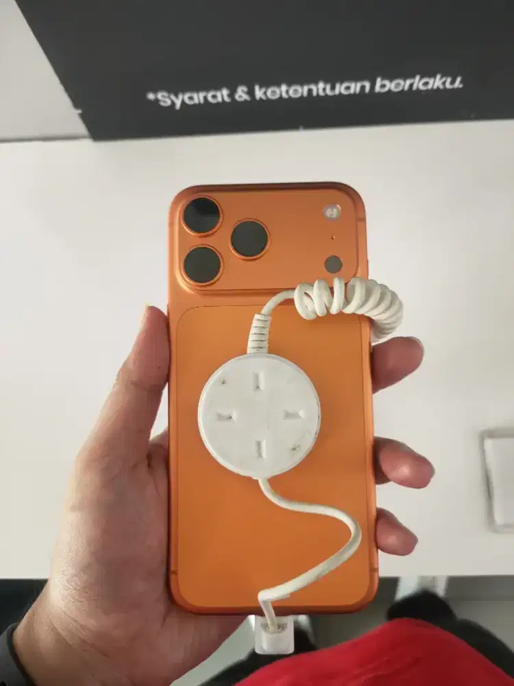 IPHONE 17 PRO MAX GARANSI RESMI IBOX