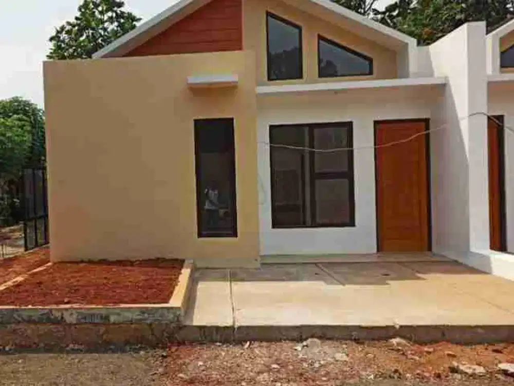 Rumah Siap Huni akses Strategis 5 menit ke Terminal Jatijajar dan 10 menit ke stasiun Cibinong