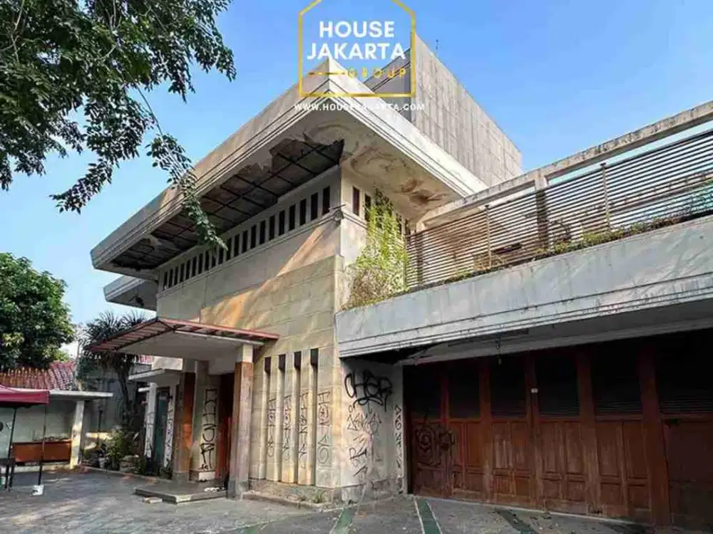 Rare rumah lama 2 lantai masih layak huni area strategis selangkah ke thamrin, sudirman