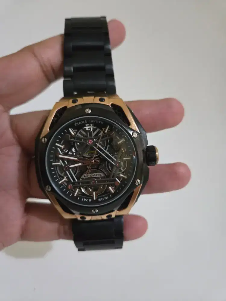 Jual jam tangan berkelas