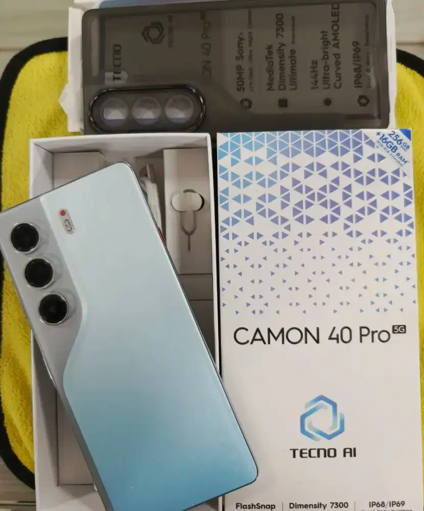 Tecno Camon 40 Pro 5g Nfc ram 8/256 mulus dan masih garansi