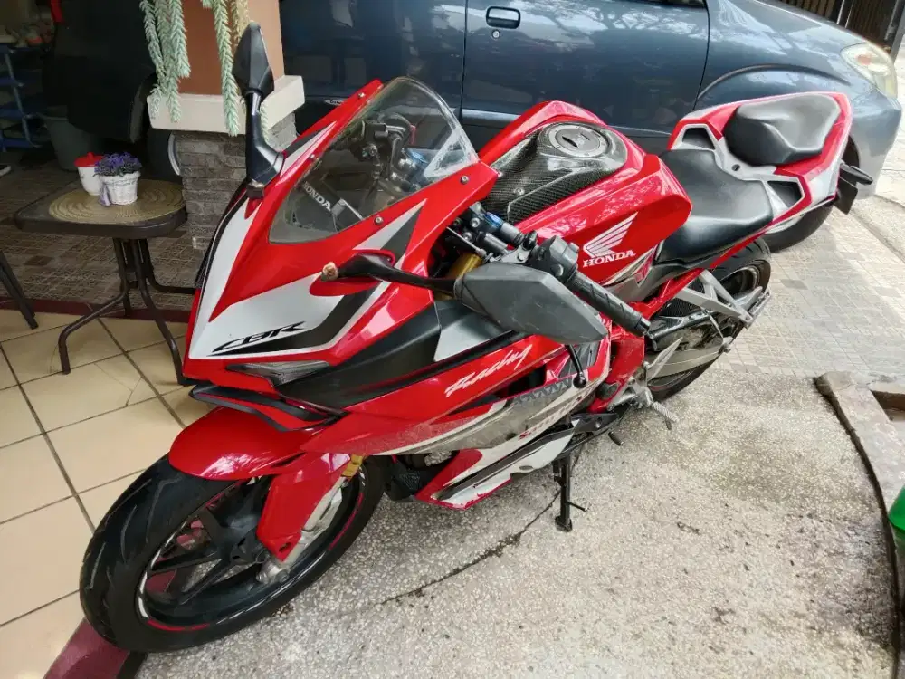 CBR 250 RR sp Red Racing sport