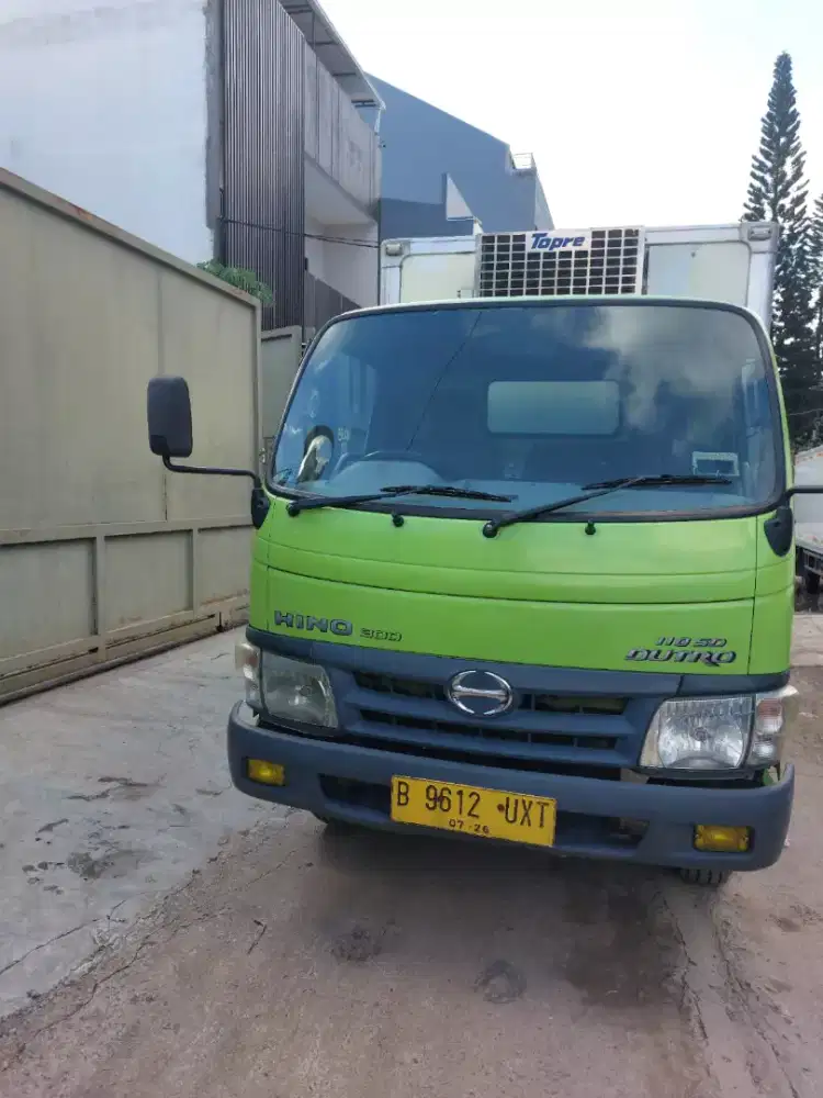 Hino Dutro 110 SDL engke long box freezer tahun 2016 aktif beku