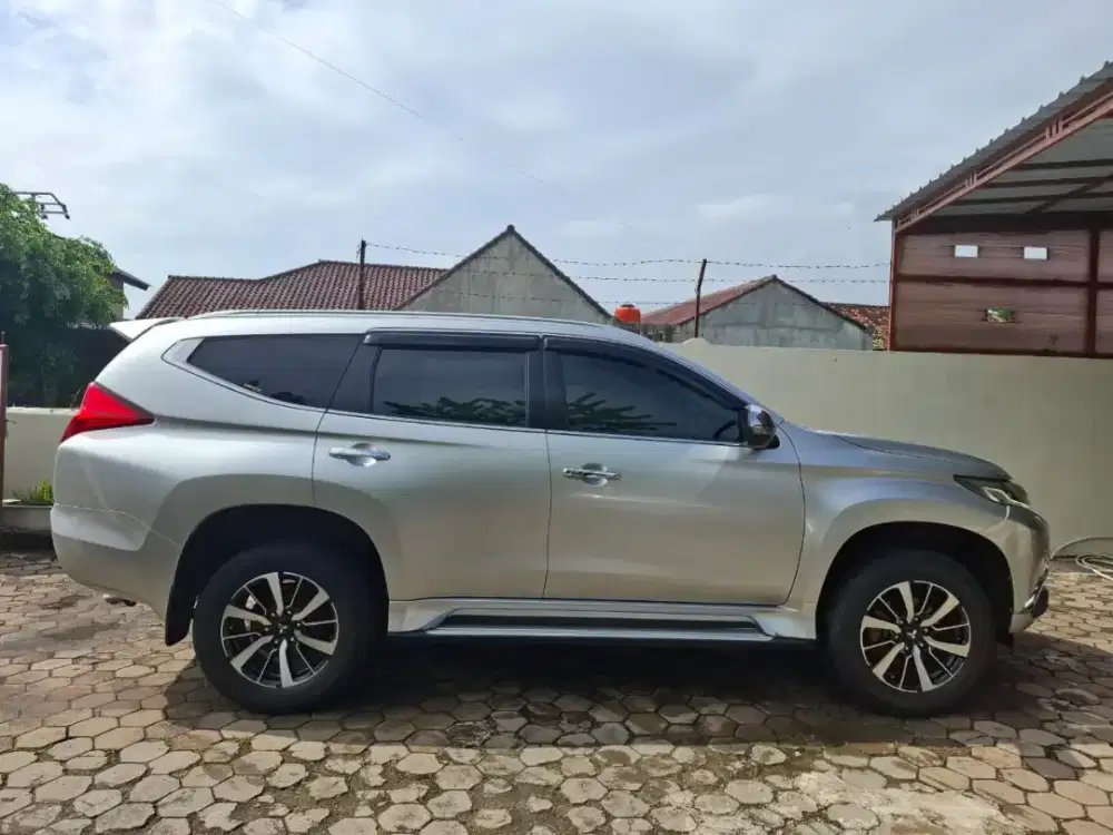 MITSUBISHI Pajero Sport Dakar 4x2