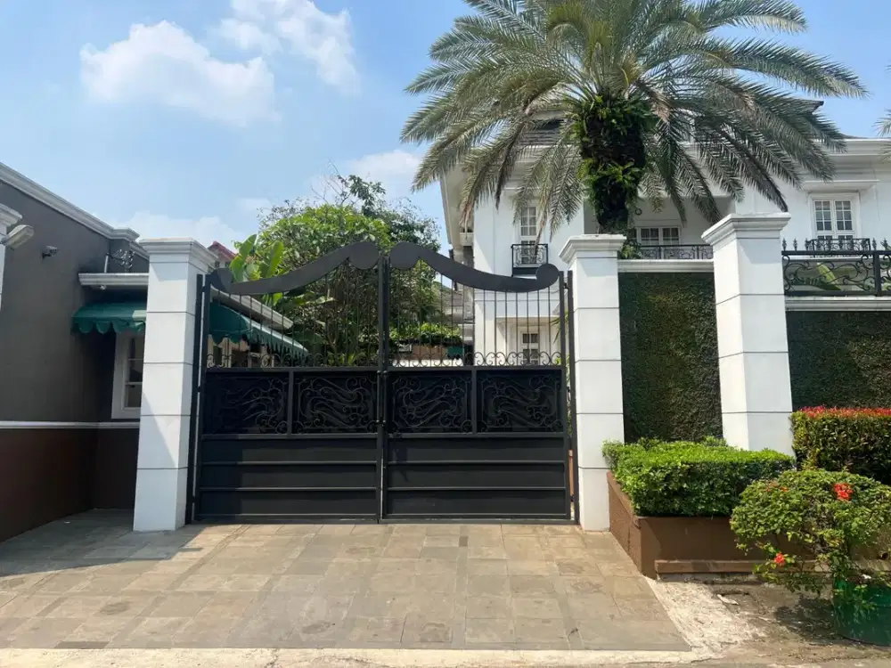 Rumah Mewah American Classic - Cirendeu Tangerang Selatan