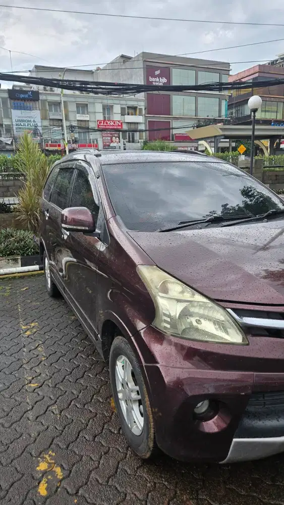 Xenia Attivo MT Manual Bensin Tahun 2013